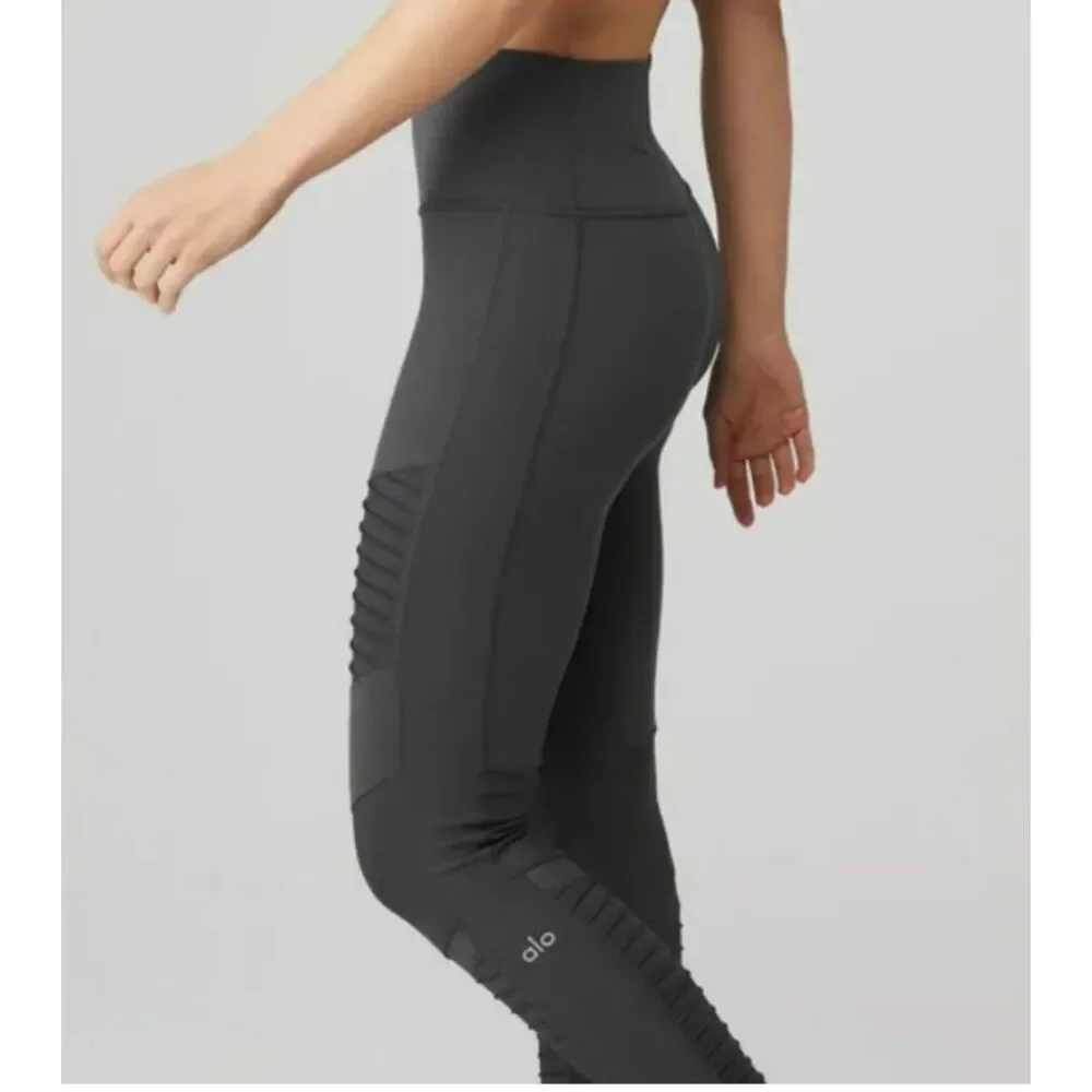 Alo Yoga Moto Leggings Gray High Waist Ribbed Panels Stretch Fit Athleisure Sz S